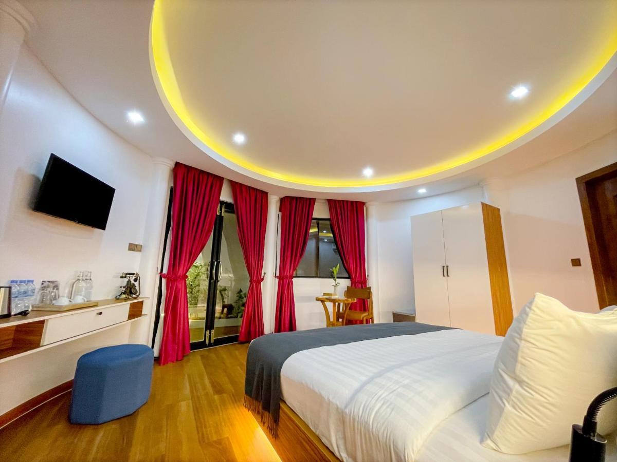 Cambana La Riviere Boutique Hotel Battambang Kültér fotó